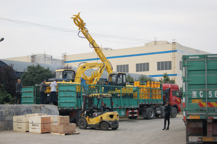 沃爾華集團(tuán)7臺(tái)DLS系列挖掘機(jī)順利出口古巴共和國(guó)