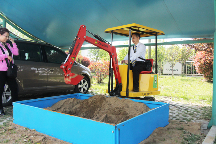 韓國(guó)客戶(hù)訪(fǎng)問(wèn)沃爾華集團(tuán)