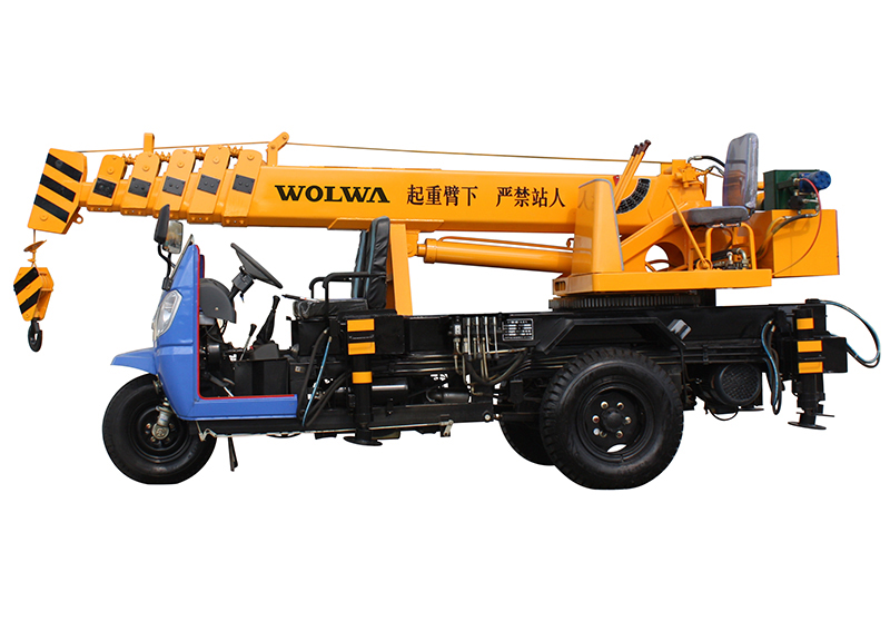 三輪車吊產(chǎn)品實(shí)物圖1 三輪車吊產(chǎn)品實(shí)物圖1